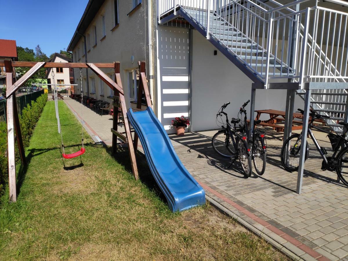 Pokoje Arka Międzywodzie Exteriör bild